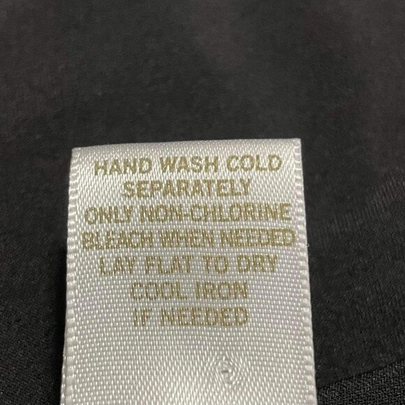 Cache Medium  Top Blouse Keyhole Black Gold Detail Sleeveless - Picture 6 of 6